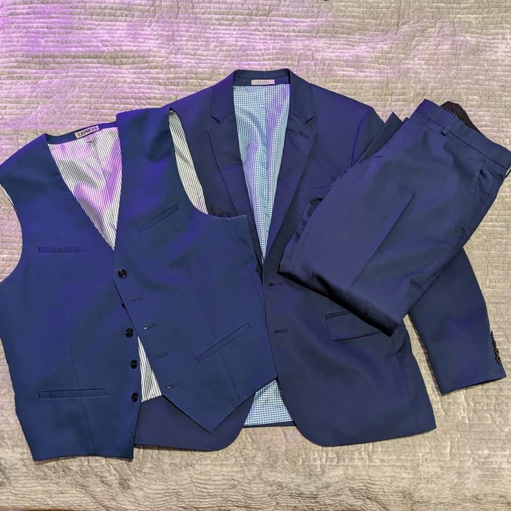 Express 38S 30x27 Photographer fitted navy blue stretch suit jacket vest pants